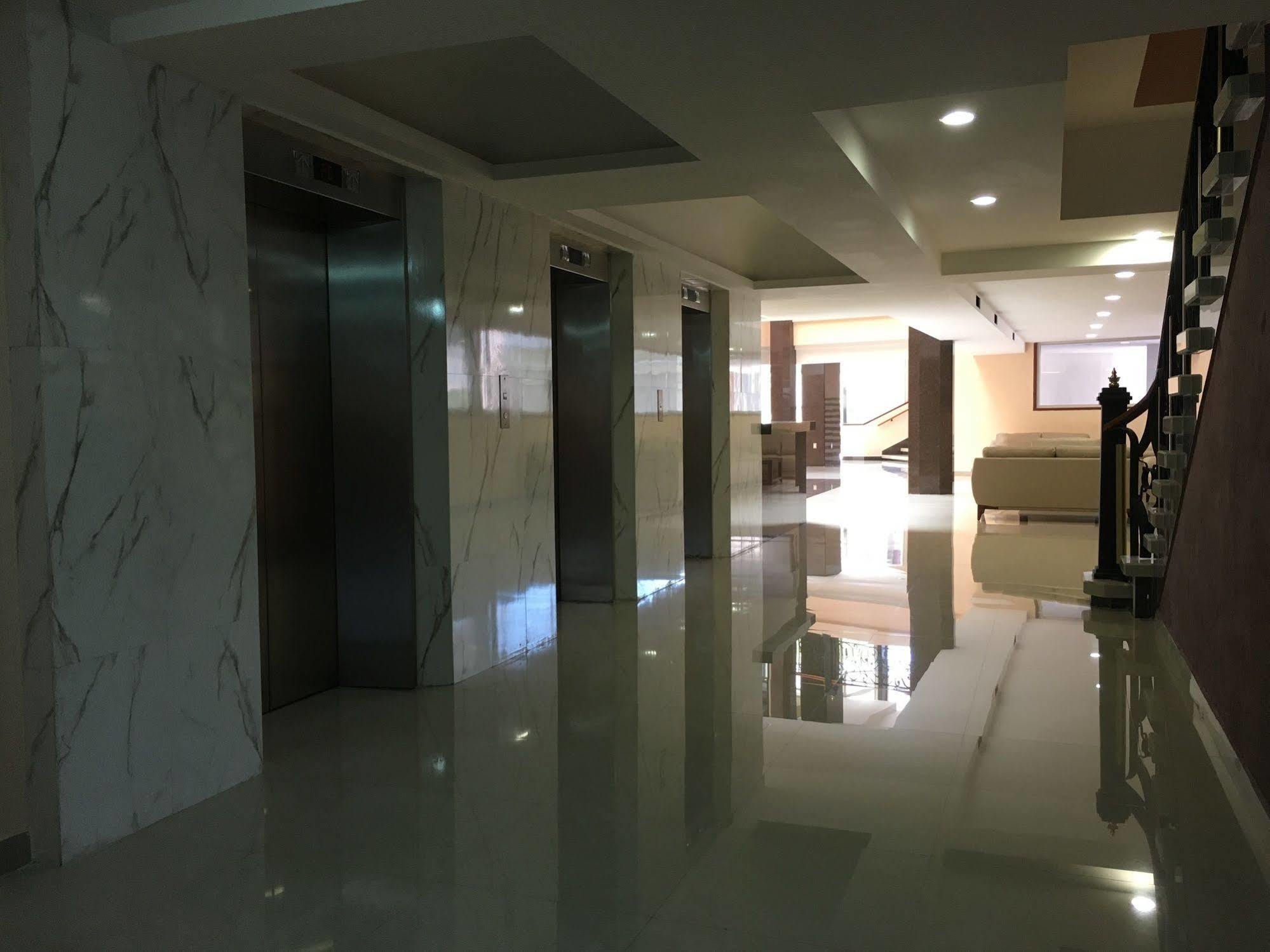 Hotel Real Plaza Aguascalientes Eksteriør bilde